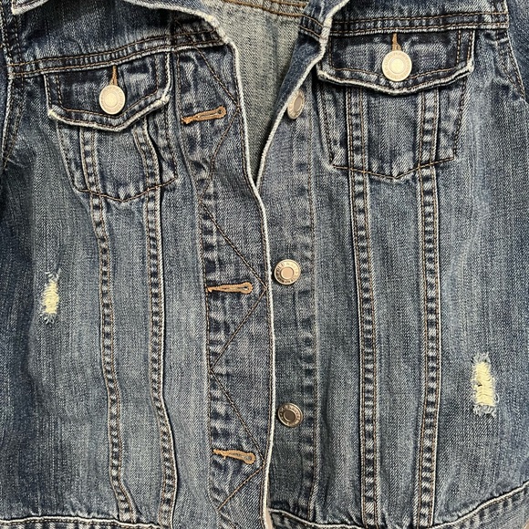Old Navy Jean Jacket - Picture 3 of 4